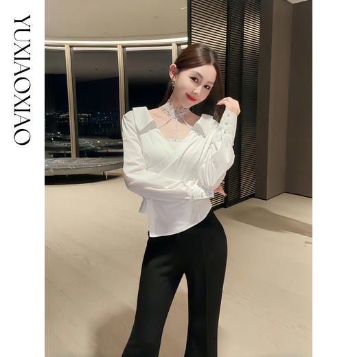 余潇潇【月光诱惑】时尚精致蕾丝花边手工钉珠收腰绑带衬衫两件套 商品图0