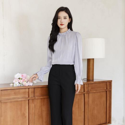 「自」全新升级【铂金会员183/天猫239/差价56】(05022)洛诗琳新款时尚缎面衬衣2025秋季新款气质钉珠雪纺上衣女 商品图1