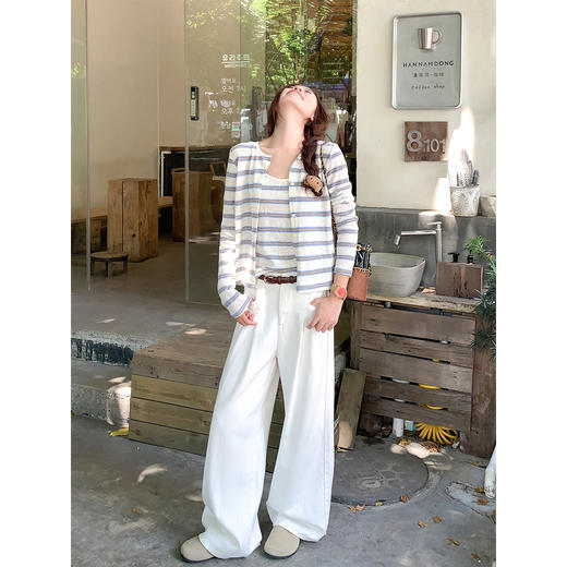 <曾小咸推荐>现货秒杀！微信超特价！条纹背心气质开衫两件套 日常149.99 立减70 秒杀79.99！ 商品图2