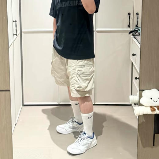 巴黎世家 Hamptons Worn-Out 牛皮革 标识压纹 做旧 圆头系带 低帮 生活休闲鞋 情侣款（SS） 商品图12