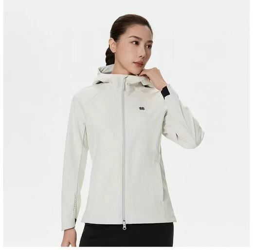 点此购买 可隆春秋季女士户外运动软壳连帽冲锋衣 zc 329776 商品图14