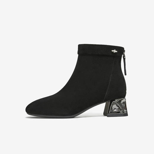 【云粉节】BF楼TATA他她靴子女鞋2025秋冬羊皮休闲百搭增高粗跟弹力短靴XJQ02DD5吊牌价1299 商品图1