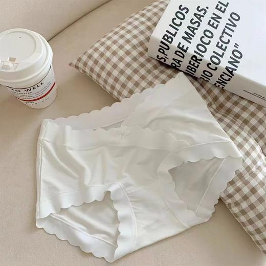 【0束缚❗️超舒服的莫代尔内裤】无感上身，全包臀设计，享受裸睡般的自由感！女士抗菌裆无痕薄款孕妇新款包臀性感低腰三角裤 商品图10