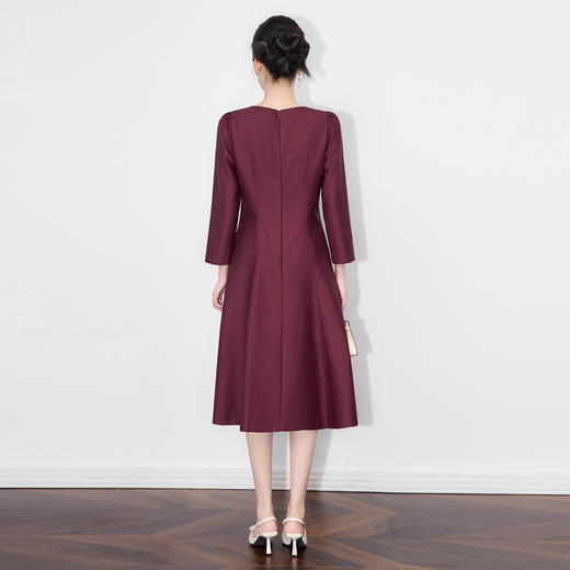 「高货wl」全新升级【铂金会员367/天猫499/差价132】(03241)洛诗琳轻奢重工钉钻连衣裙2025秋季气质收腰大摆A字裙女 商品图3