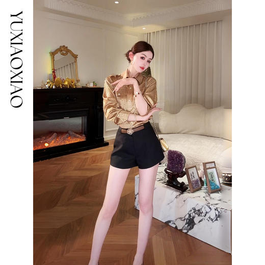 余潇潇【都市魅影】气质显瘦天丝立体裁剪时尚A版短裤玫瑰腰带设计 商品图0