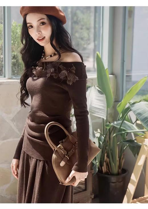 【门店同款】ENJOY秋季“谧色花颂”一字肩花朵套装裙 165495435 商品图2