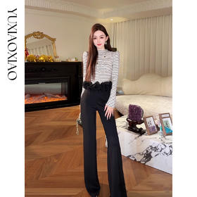 余潇潇【黑白风暴】时尚条纹半高领泡泡袖拼接立体花边针织修身上衣