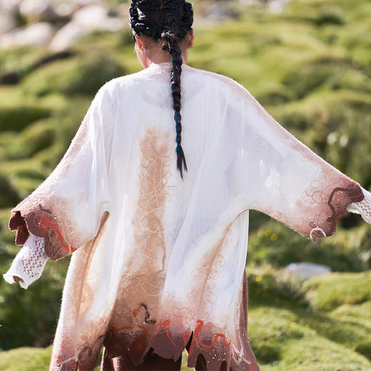 真丝羊绒相拼手工毡女大衣  SJF97W310N 商品图2