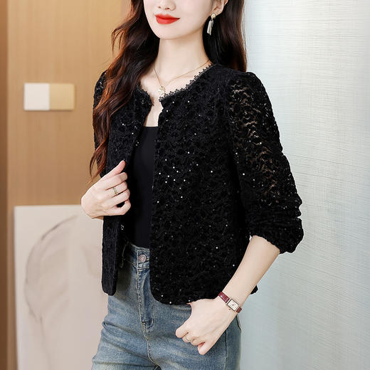 KQLE49M811轻奢黑色短款2025早秋新款丝绒亮片简约设计感洋气百搭长袖外套女 商品图2