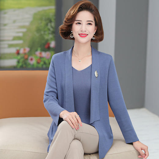 W211-8813-100-168新款中年妈妈初秋季外套上衣洋气中老年女装春秋装假两件套装 商品图0