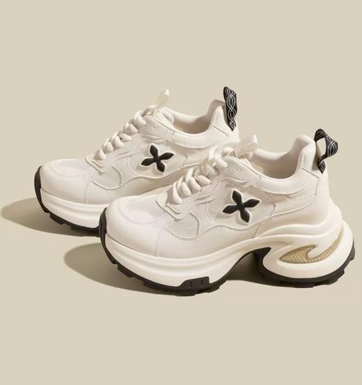 春秋新品小旋风厚底增高透气老爹鞋 商品图0