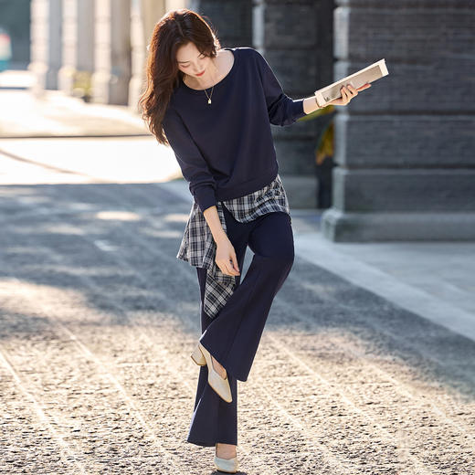 新款2025年秋季圆领时尚拼格子微喇叭裤套装两件套LNS9769 商品图3