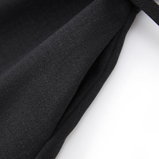 「高货wl」全新升级【铂金会员330/天猫439/差价109】(03120)洛诗琳法式高级感方领无袖连衣裙2025秋季收腰大摆背心裙 商品图3