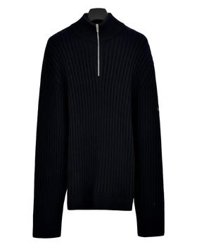 中性款袖标半拉链针织毛衣B00