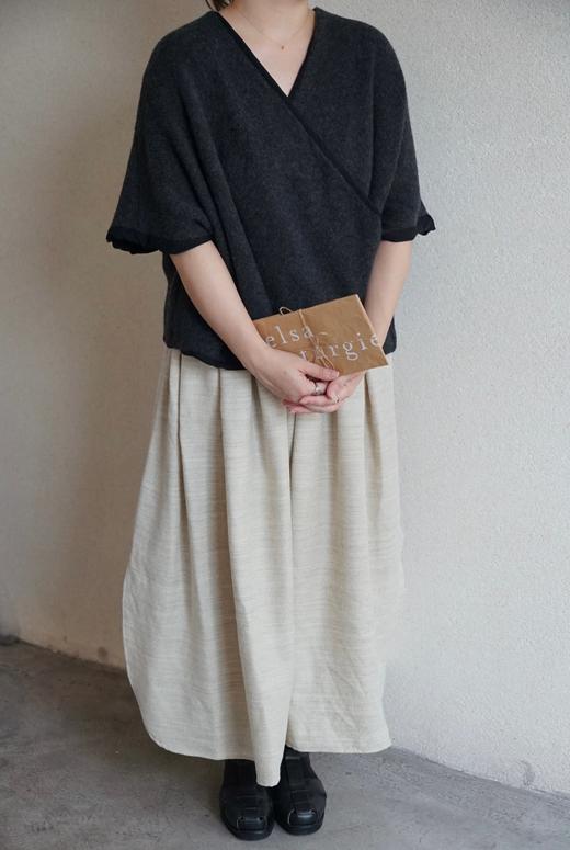 elsa esturgie炭黑落肩背心 商品图9