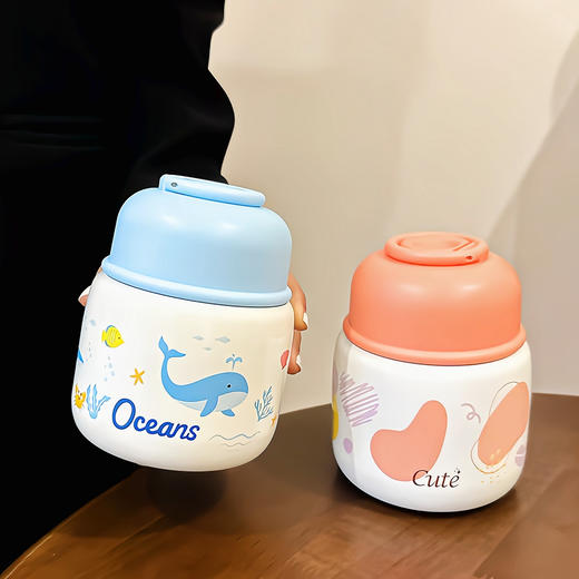 【送杯勺❗️316不锈钢保温杯】食品级材质，长效保温保冷，早八人无需早起，到公司直接开吃！大容量卡通便携带提手焖烧杯男女通用水杯 商品图6