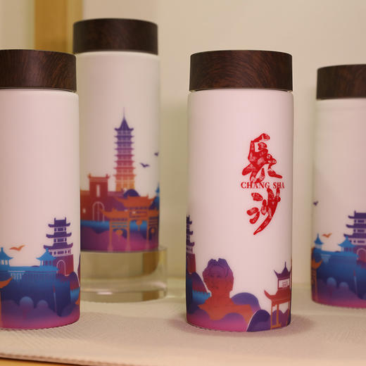 长沙印象双层肤感陶瓷保温杯 商品图3