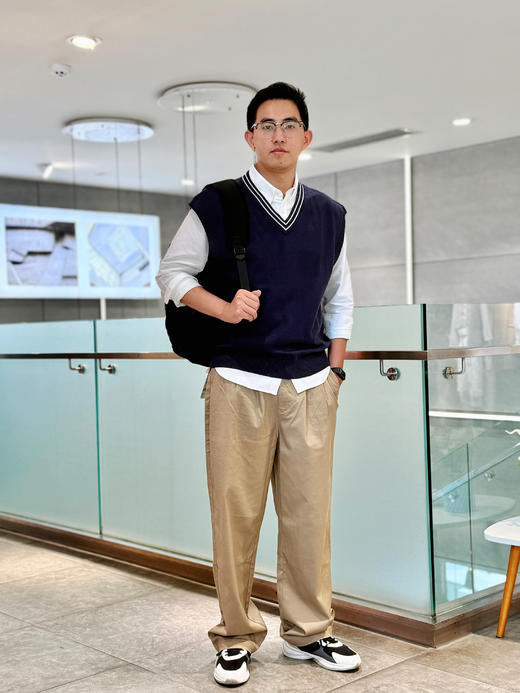 佐丹奴25年商场同款双肩背包01145602 商品图1