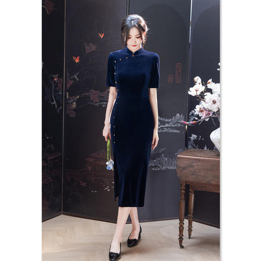 GX2025初秋新款修身优雅长款丝绒旗袍立领短袖国风新中式日常旗袍裙 商品图2