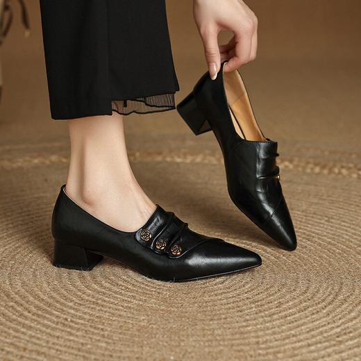 【预售5天】尖头粗跟深口小皮鞋女新款春秋复古真皮气质高跟百搭通勤单鞋MLS&A1032 商品图0