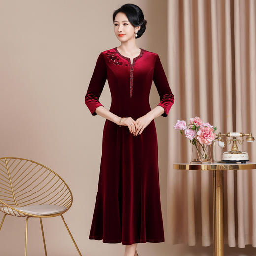 HYX秋装新款高级感丝绒旗袍连衣裙婚礼国潮婚宴装气质大摆 商品图0