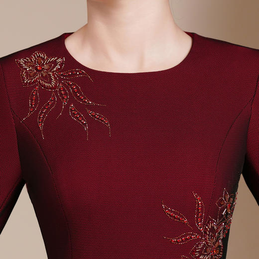 HYX国风旗袍套装两件套改良版钉珠时尚敬酒服长袖日常装 商品图3