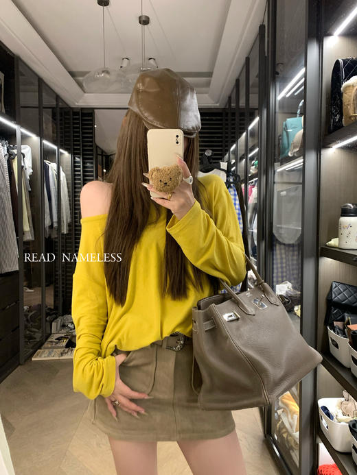 Read Nameless/明媚的姜黄色宽松可露肩打底衫 2025/9/8 商品图1