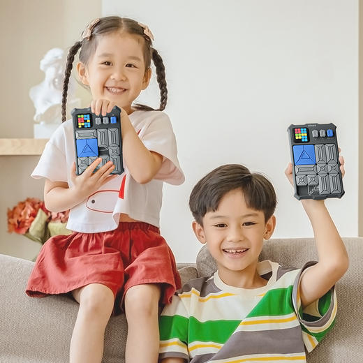 GiiKER计客超级华容道 四色 数字滑动拼图逻辑思维训练儿童益智能玩具男女孩 商品图1