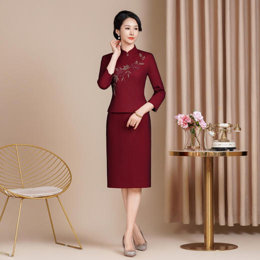 HYX国风旗袍套装两件套改良版立领上衣短裙钉珠时尚敬酒服长袖女 商品图1