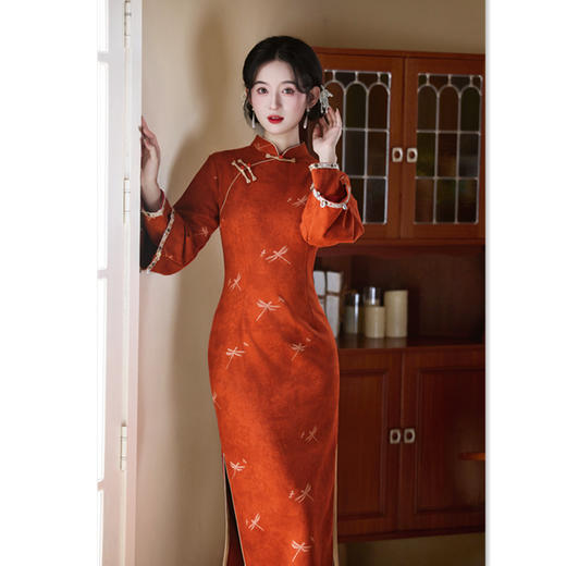 GX时尚改良新中式麂皮绒单层双袖旗袍2025秋冬新款年轻女士日常旗袍 商品图3