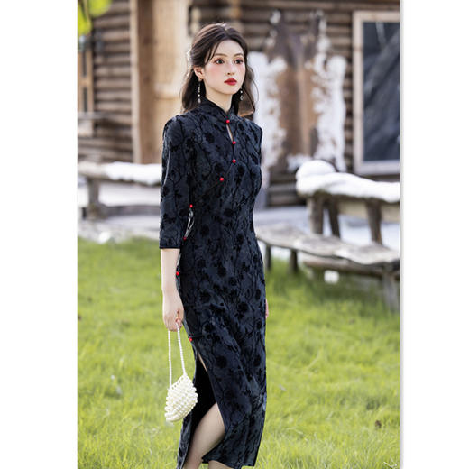 GX牛奶丝植绒长款七分袖旗袍2025初秋新款复古改良新中式日常旗袍裙 商品图0