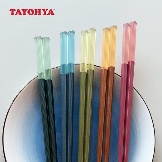 【多样屋专柜】多样屋琉光虹彩合金筷/五蕴和箸合金筷/霓彩御箸玎珰筷10双礼盒 商品图0