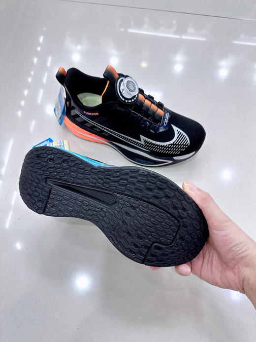 福得隆  9218 皮面  38.39码纽扣 商品图4