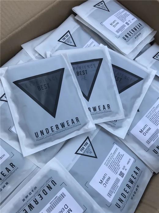 独立包装二V码可扫HK$230!男士纯色一片式无痕内裤蜂巢净菌里档透气舒适抑菌平角裤 商品图1