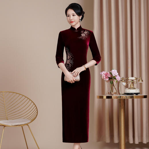 HYX新款修身改良版丝绒旗袍女喜结婚婆婆喜妈妈敬酒服长款中袖 商品图0