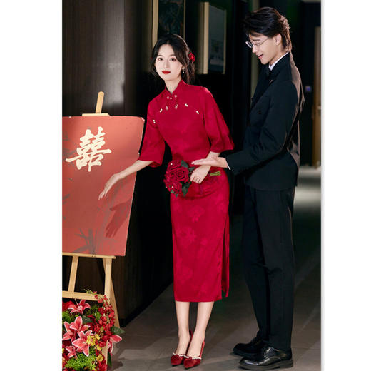 GX新娘红装旗袍2025秋冬新款时尚改良新中式年轻少女订婚旗袍敬酒服 商品图3