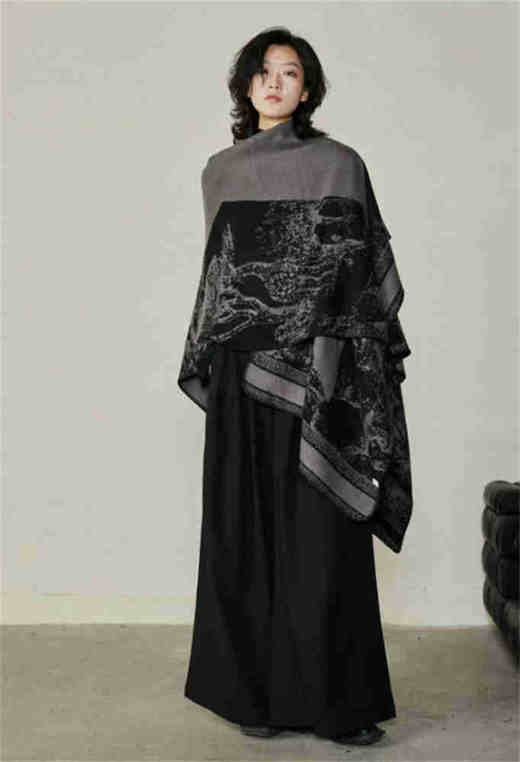 【门店同款】ENJOY秋季披肩 165802167 商品图0