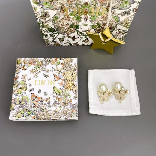 迪奥 24年早春最新款绝美系列 蝴蝶大小珠耳钉 周也，江疏影同款（ZS*XJ） 商品图0
