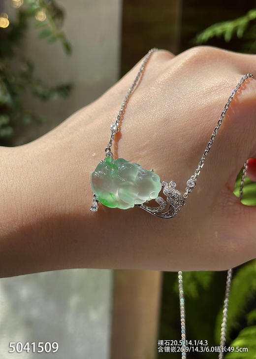 5041509，金鱼吊坠。具体价格微信咨询 商品图1