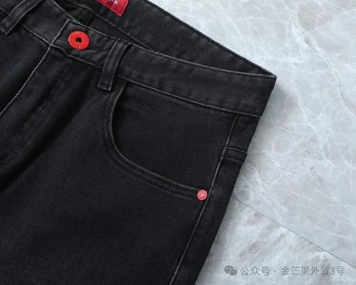 经典流传！休闲百搭！】秋冬季新款501红皮标牛仔裤！纯原黑色微磨白样式，上身复古又时尚！ 商品图4