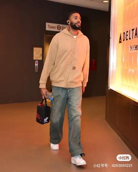 C@rhartt WIP卡哈特25SS皮标logo标签铆钉双拉链外套 Z-15606