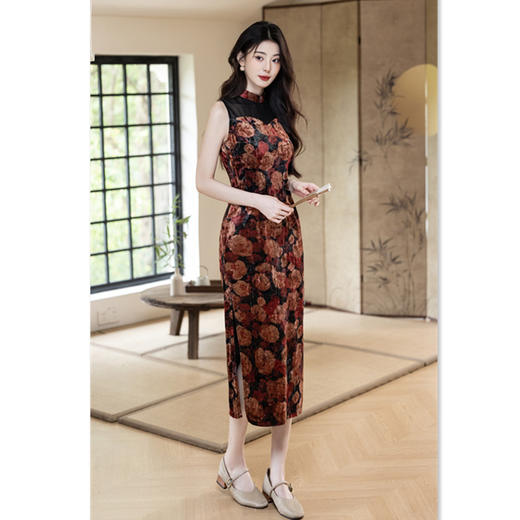 GX港风中式钻石绒长款无袖旗袍2025初秋新款复古国风年轻款修身旗袍 商品图0