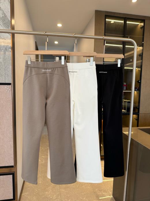 付款减库存！！150件，早秋新款！！Des 女士STRAINING 系列女士针织空气层运动长裤 商品图1