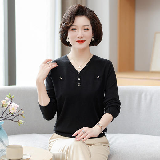 LY1232中年女装V领毛衣薄妈妈装春装套头针织衫中老年人打底衫宽松休闲 商品图1