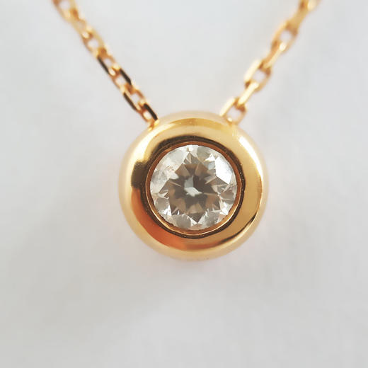 【天然正品】周大福AU750玫瑰金时尚经典款0.205克拉钻石吊坠项链女士240825NJS09现售价：2880 商品图2