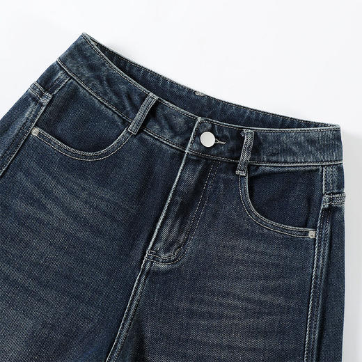 2025年秋季新款时髦牛仔弯刀裤遮胯减龄宽松显瘦休闲裤MYX25205 商品图3