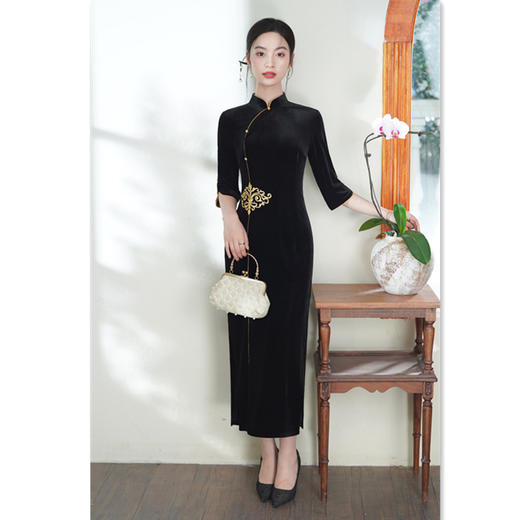 GX早秋新款中国风金丝绒绣花长款复古旗袍2025改良时尚高级感旗袍裙 商品图2