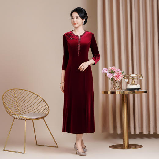 HYX秋装新款高级感丝绒旗袍连衣裙婚礼国潮婚宴装气质大摆 商品图1