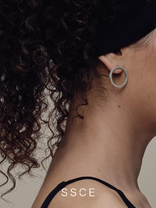 SSCE｜222SAB3E106F Earrings黑洞耳环24x24mm【BLACK HOLE】 商品图1