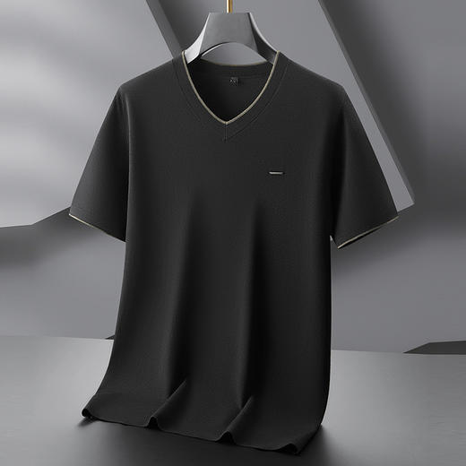 【DPF】大依优型大码V领短袖毛衣男士针织衫秋季新款宽松时尚商务休闲鸡心领针织打底衫短袖 商品图5